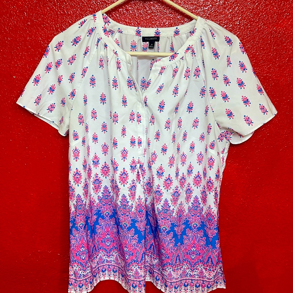 Brand: Talbots Size: M
Material: 100% polyester